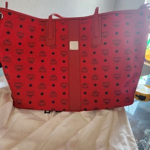 MCM REVERSIBLE RED TOTE